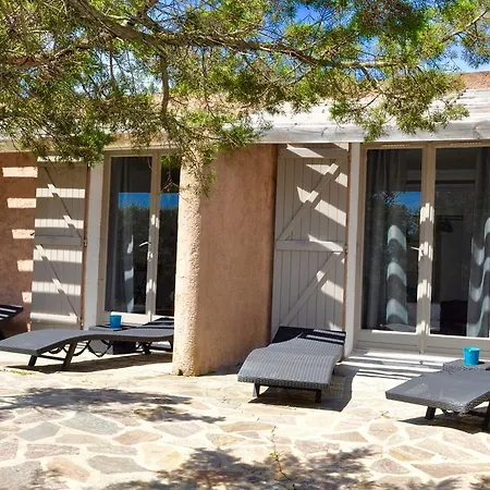 פארק נופש Domaine Bocca Di Feno בוניפסיו