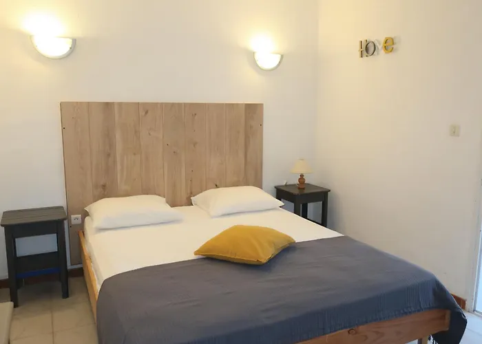 Domaine Bocca Di Feno بونيفَسْيو