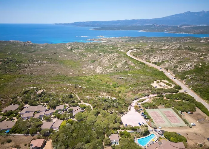 Domaine Bocca Di Feno منتزه العطل 3*