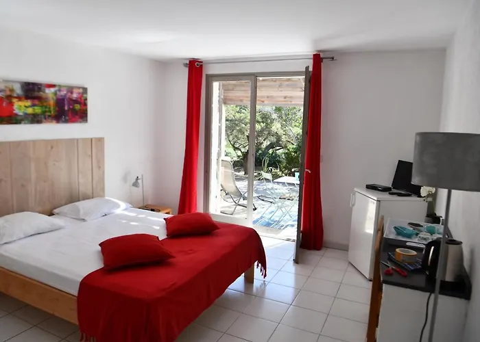 منتزه العطل Domaine Bocca Di Feno 3*